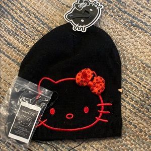 Hello Kitty hat